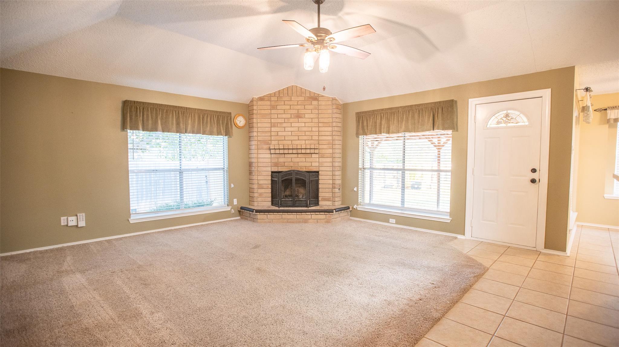 401 Parkview Dr, Pflugerville, TX 78660