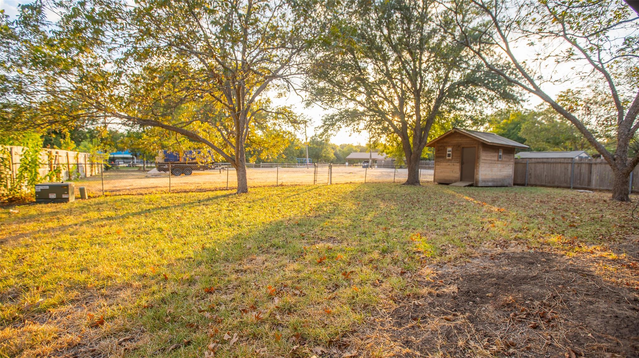 401 Parkview Dr, Pflugerville, TX 78660