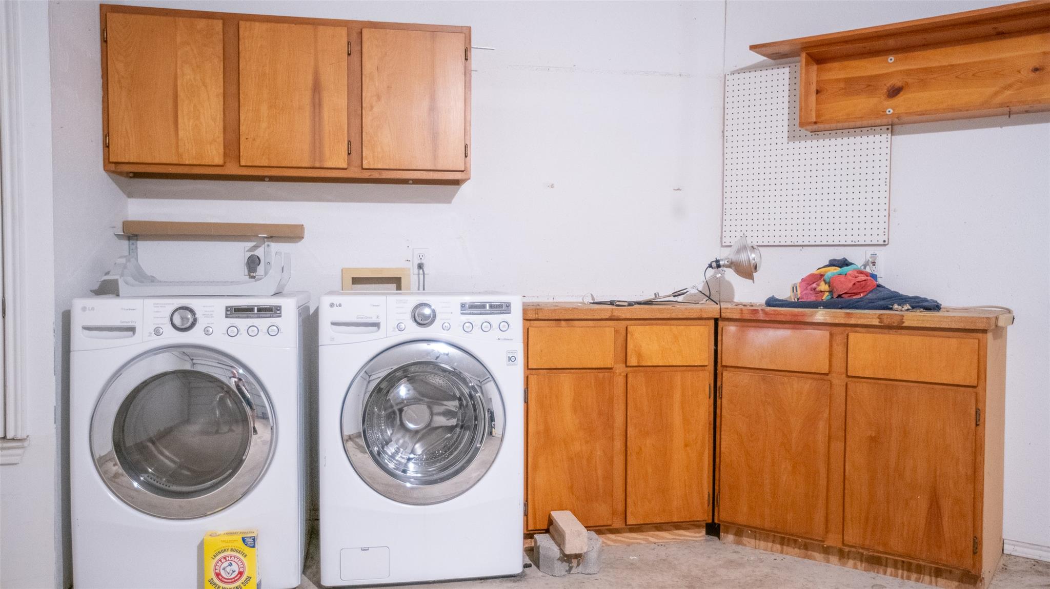 401 Parkview Dr, Pflugerville, TX 78660