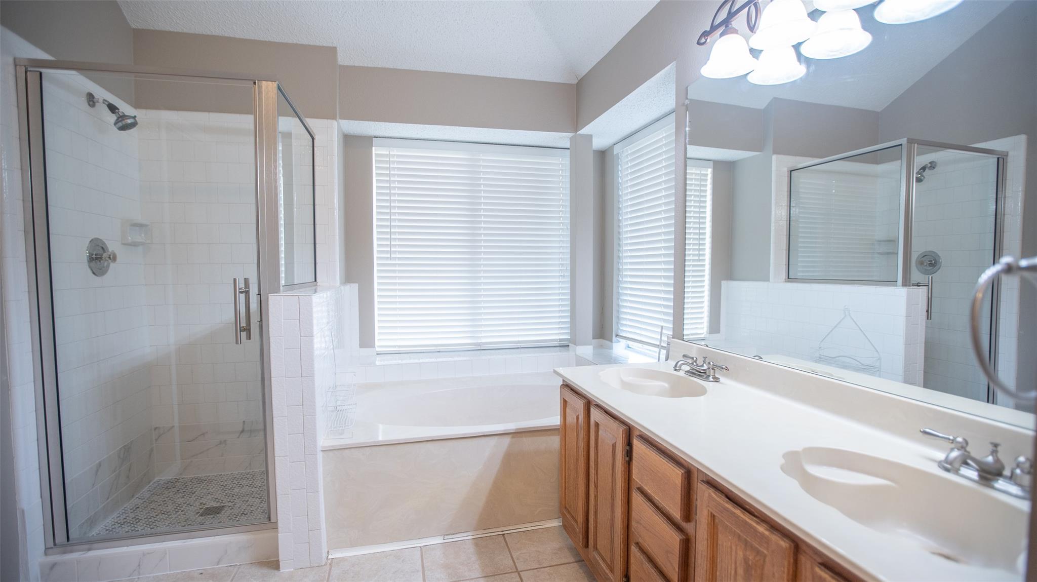 401 Parkview Dr, Pflugerville, TX 78660