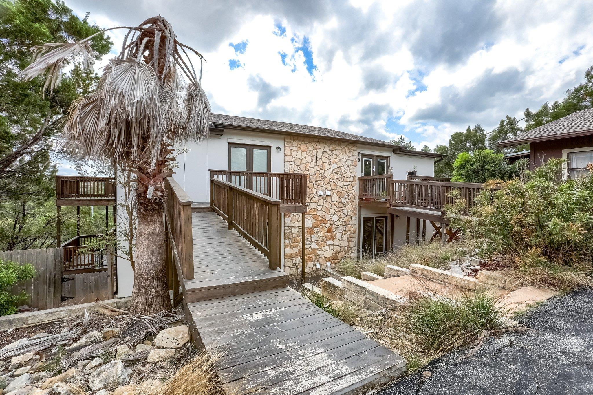 5909 Lago Vista Way # A, Lago Vista, TX 78645