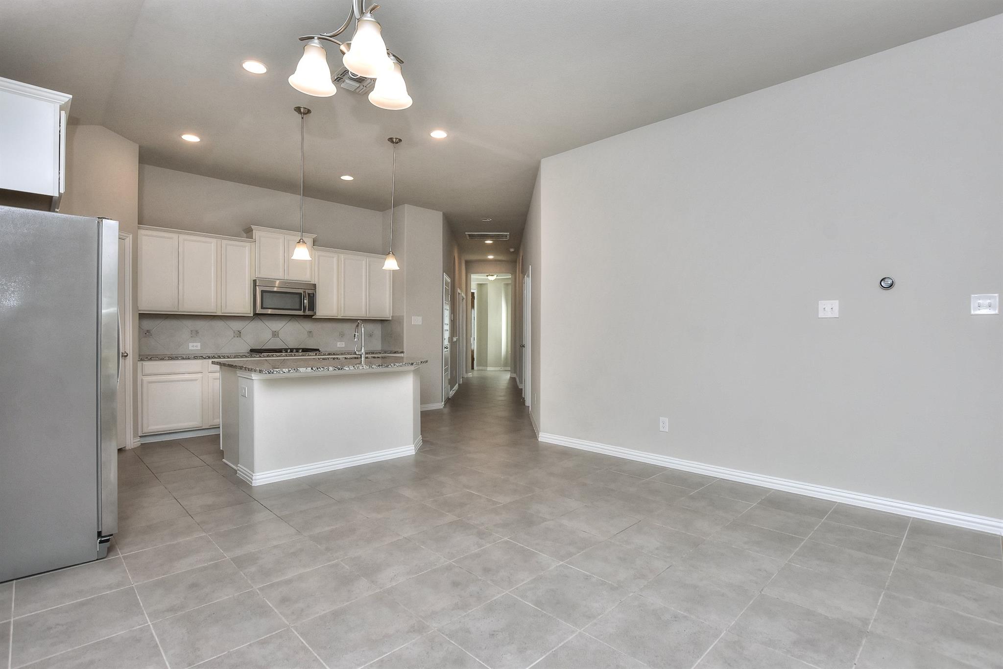 409 Bluehaw Dr, Georgetown, TX 78628