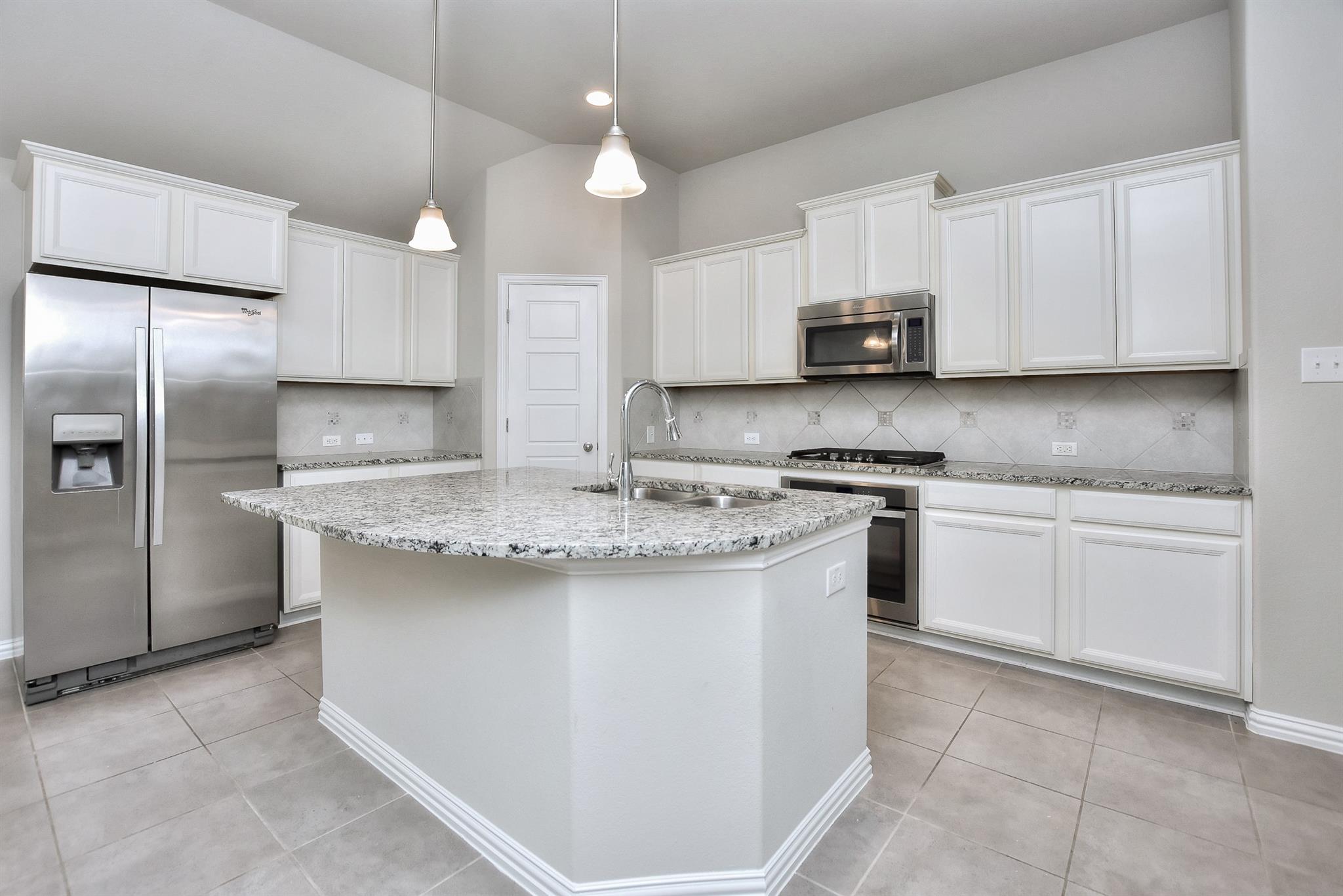 409 Bluehaw Dr, Georgetown, TX 78628