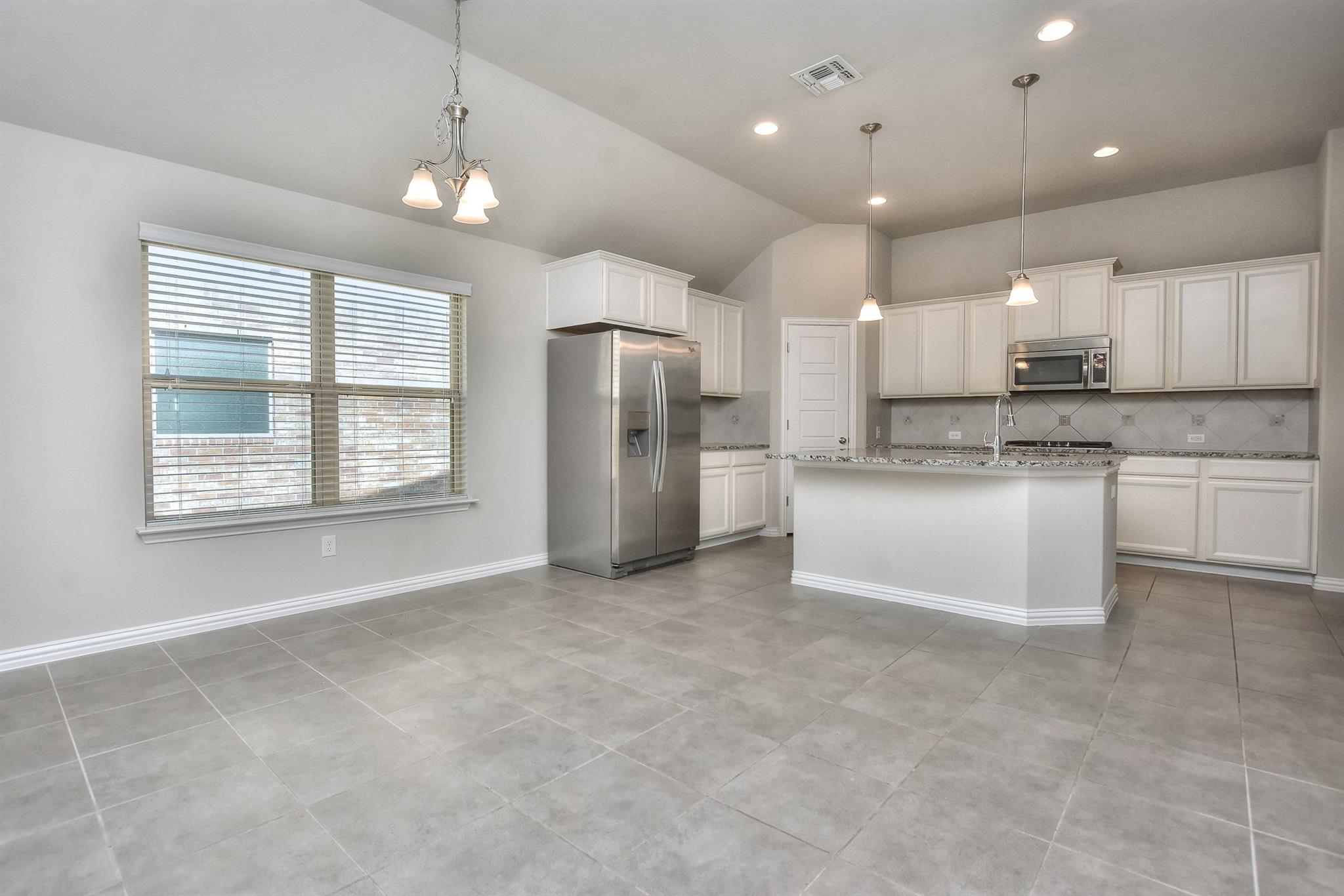 409 Bluehaw Dr, Georgetown, TX 78628