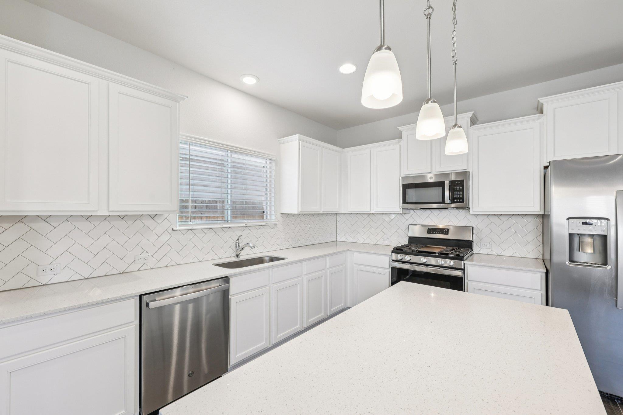 10712 Blacket Dr, Austin, TX 78747