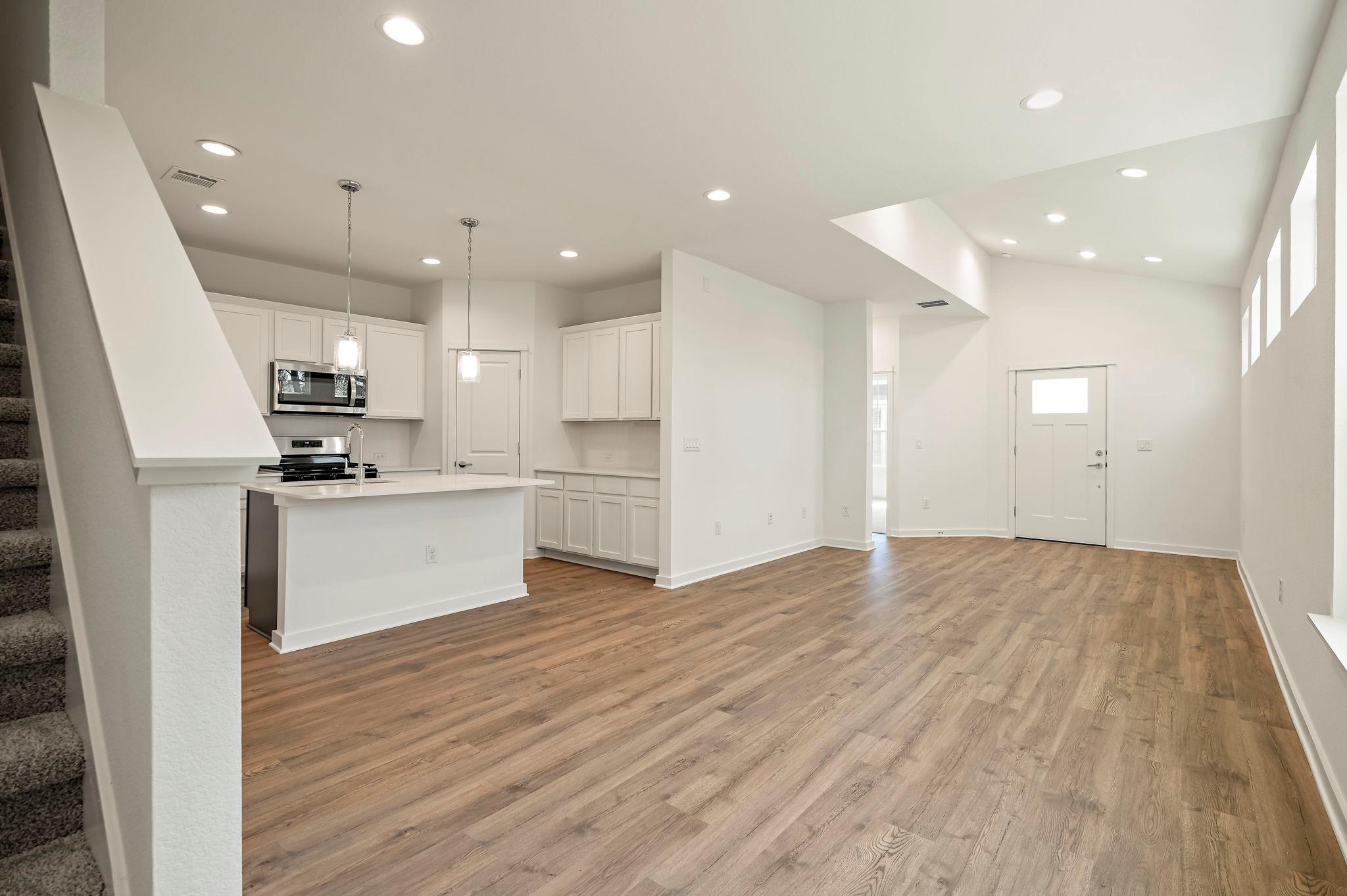 454 Orleanian Dr # A, Buda, TX 78610