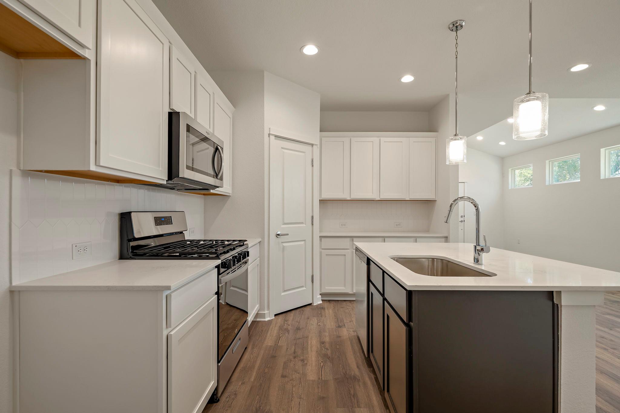 454 Orleanian Dr # A, Buda, TX 78610