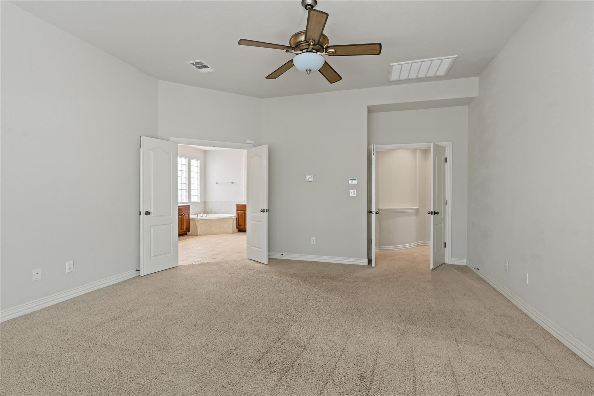 1240 Pine Forest Cir, Round Rock, TX 78665