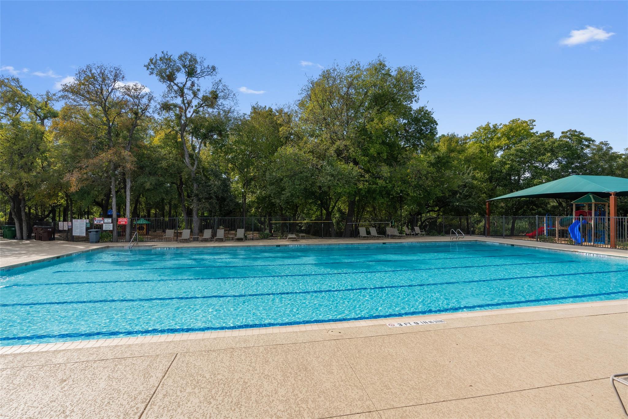 1240 Pine Forest Cir, Round Rock, TX 78665