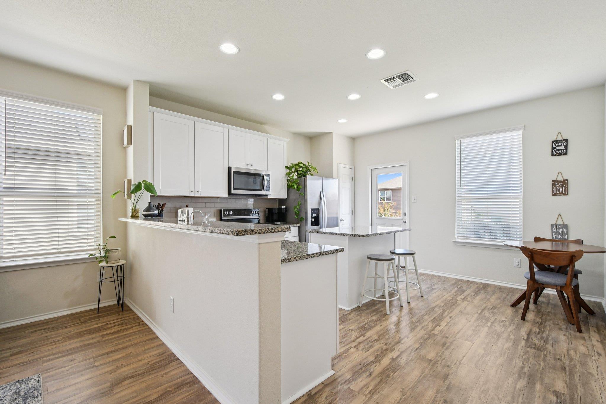 213 Ibis Falls Loop, Jarrell, TX 76537