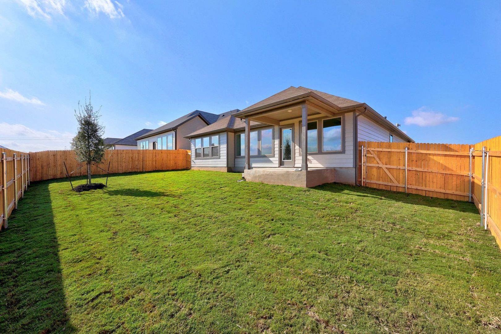 108 Divisadero Dr, Hutto, TX 78634