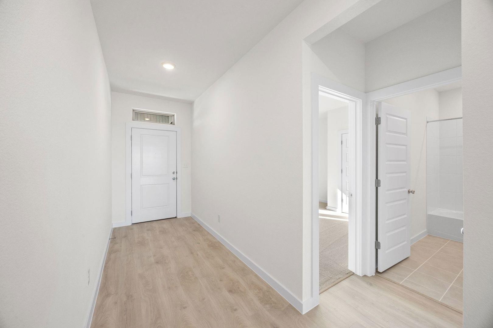 112 Divisadero Dr, Hutto, TX 78634