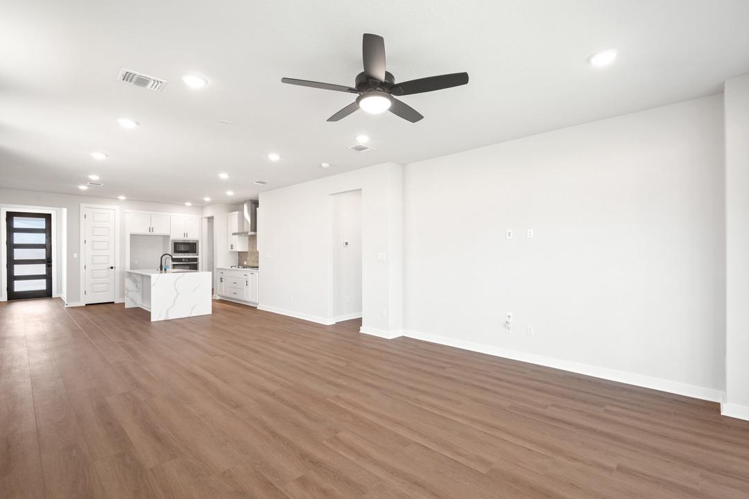 404 Milkwood Terrace, Dripping Springs, TX 78620