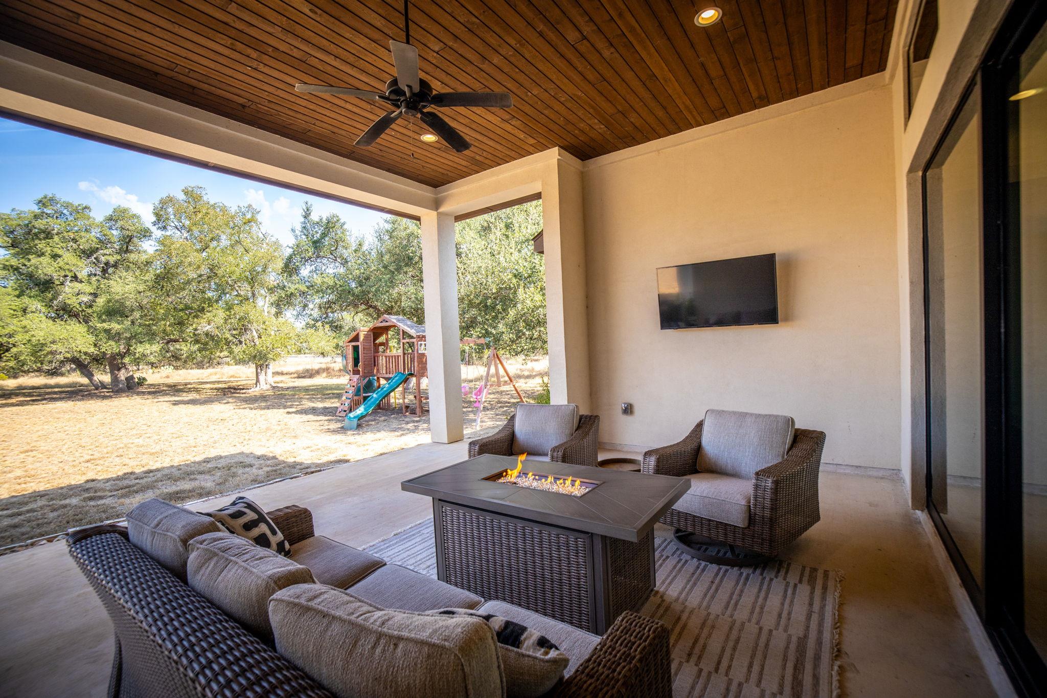 435 Arthur Ct, Spring Branch, TX 78070