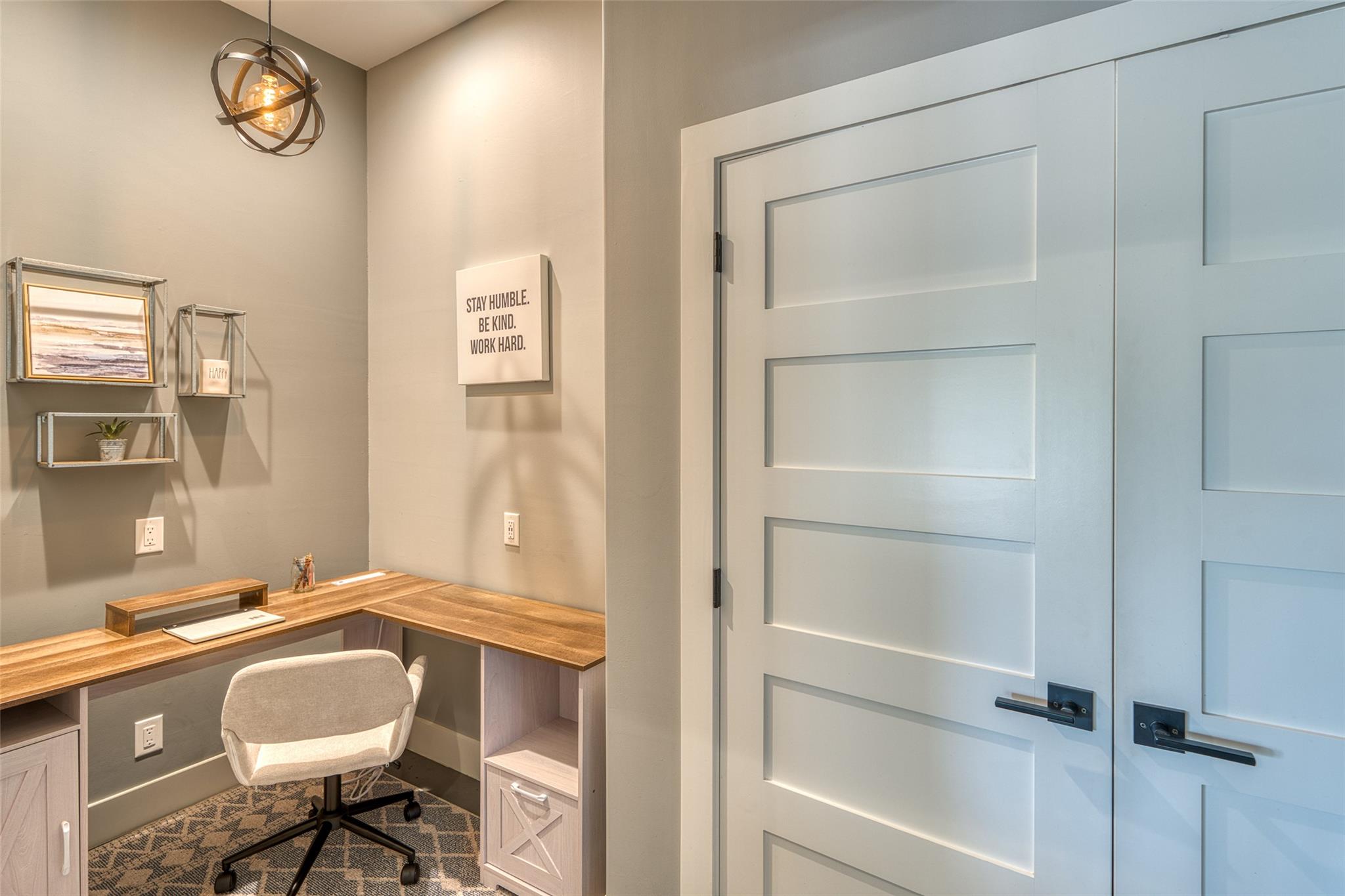 105 Keystone Rdg, Buchanan Dam, TX 78609