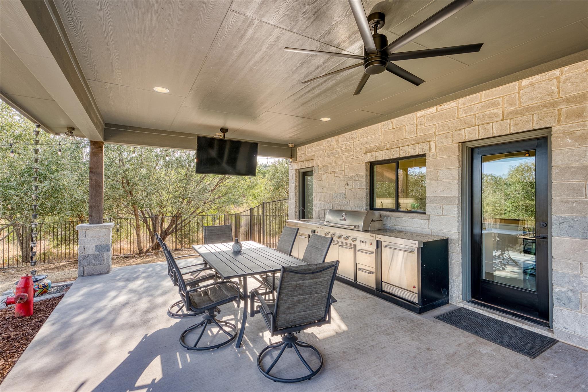 105 Keystone Rdg, Buchanan Dam, TX 78609