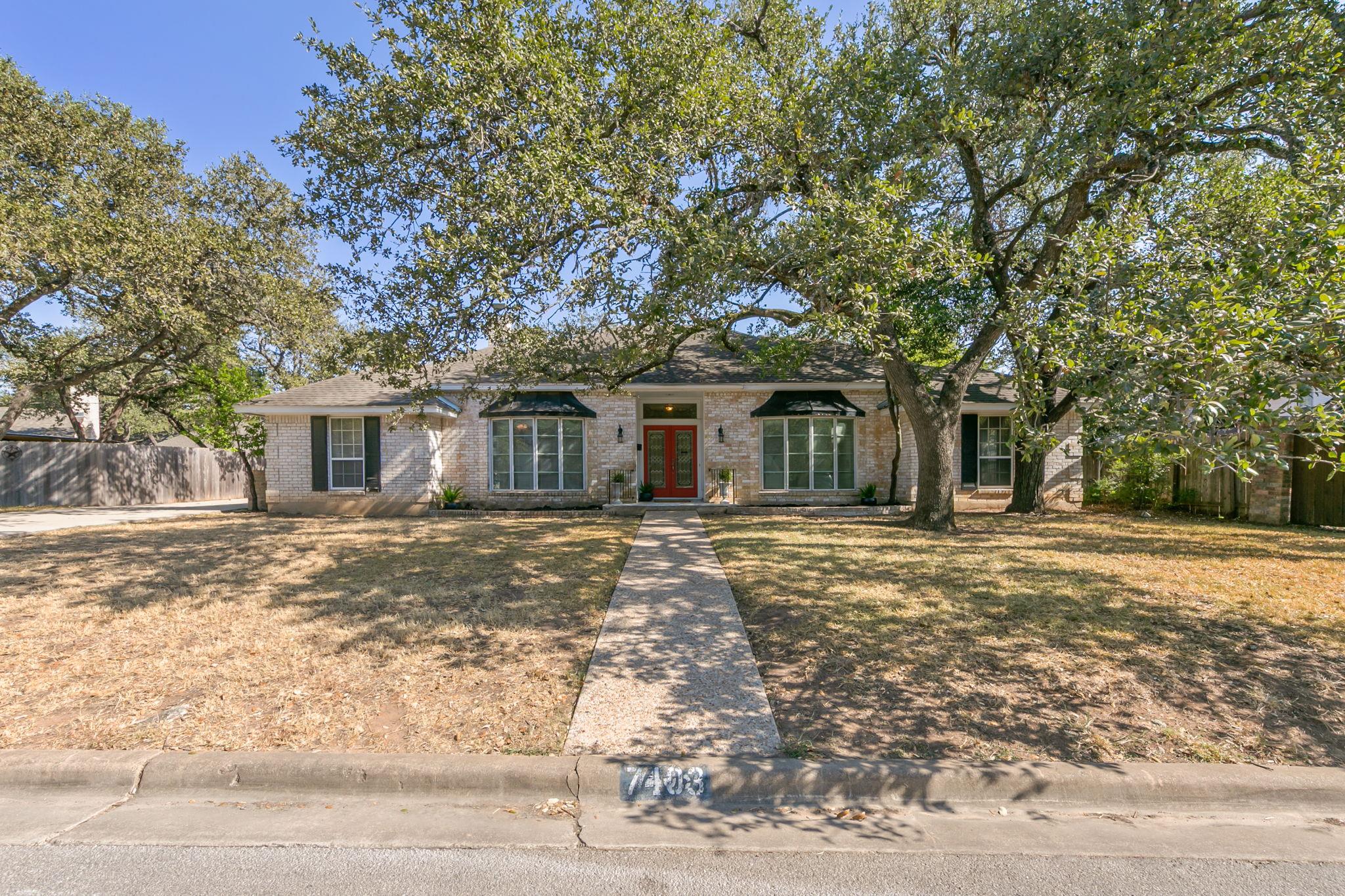7403 W Rim Dr, Austin, TX 78731