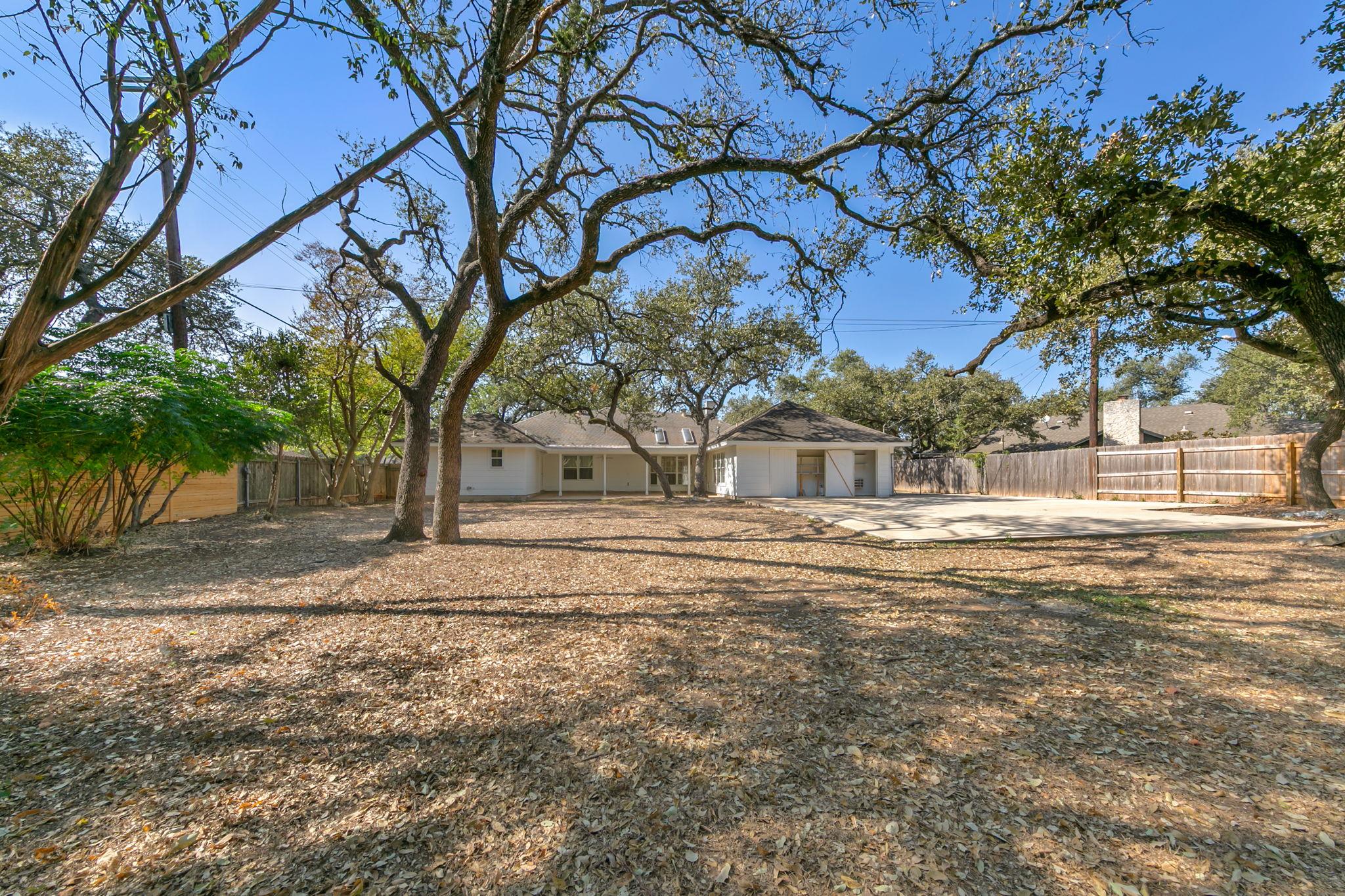 7403 W Rim Dr, Austin, TX 78731