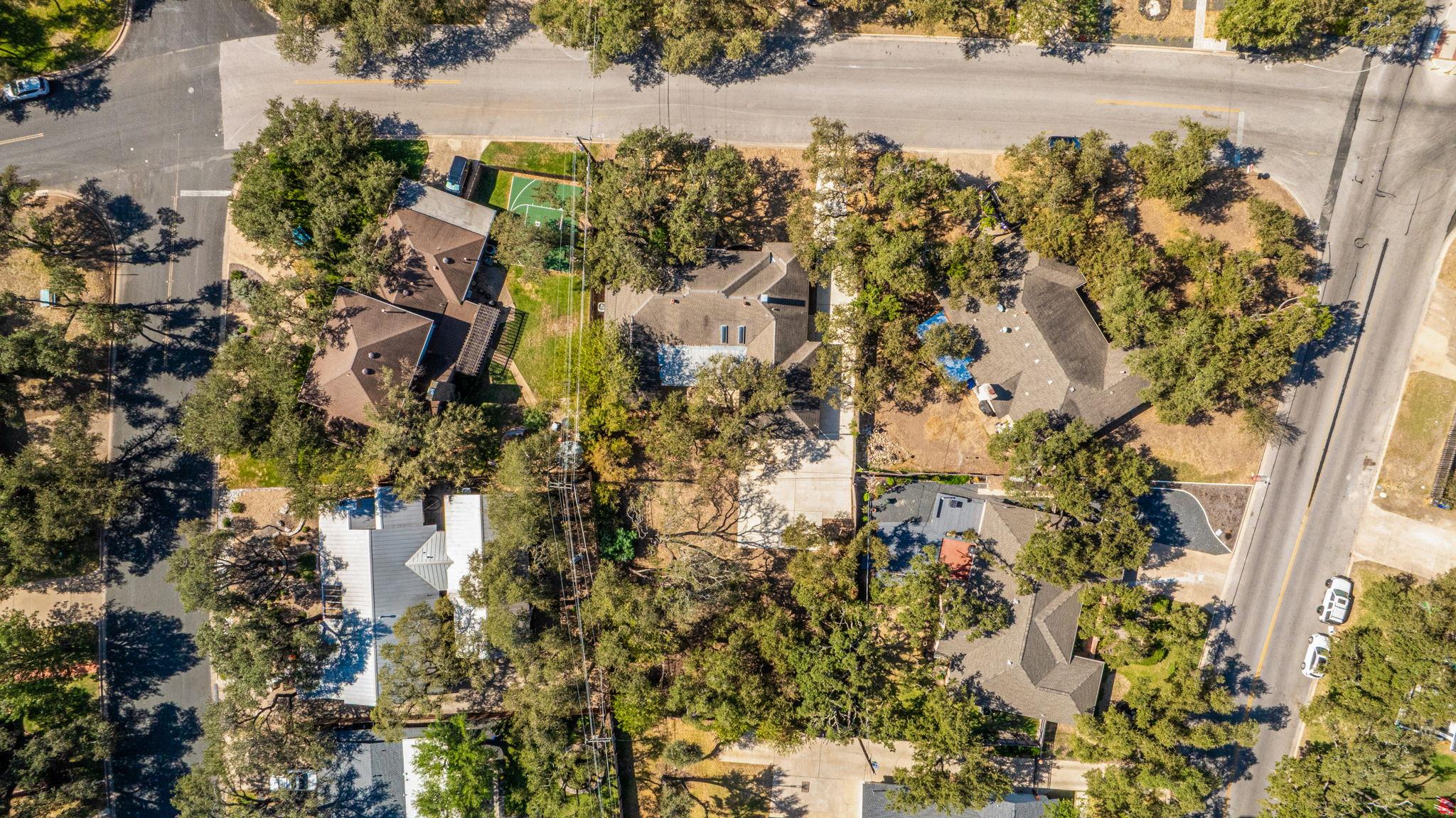 7403 W Rim Dr, Austin, TX 78731