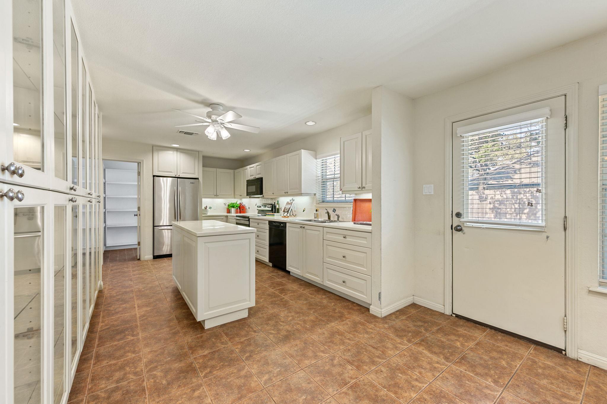 7403 W Rim Dr, Austin, TX 78731