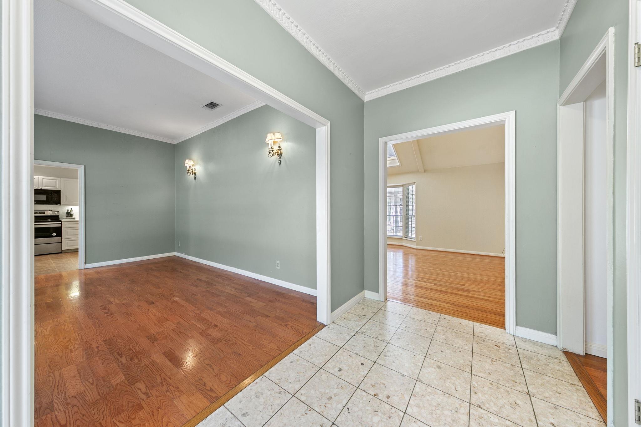 7403 W Rim Dr, Austin, TX 78731