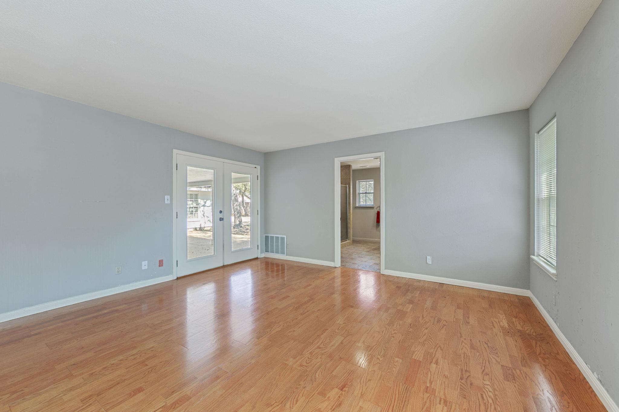 7403 W Rim Dr, Austin, TX 78731