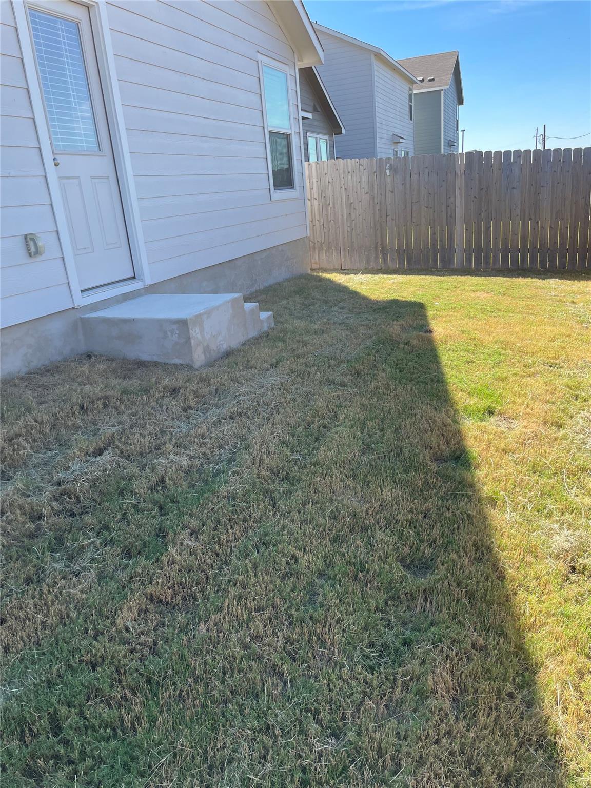 580 Rancho Del Cielo Loop, Jarrell, TX 76537