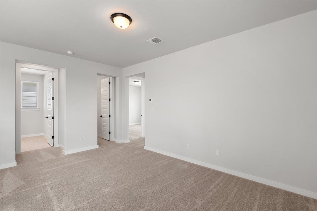 118 Granit Oak Drive, Dripping Springs, TX 78620