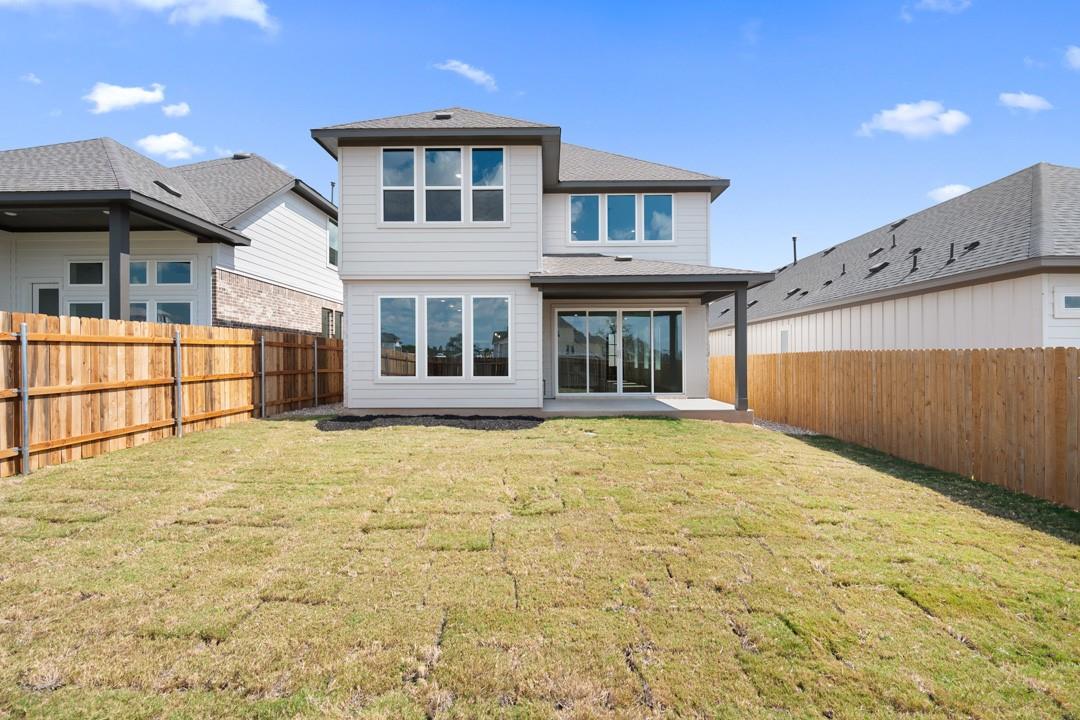 118 Granit Oak Drive, Dripping Springs, TX 78620