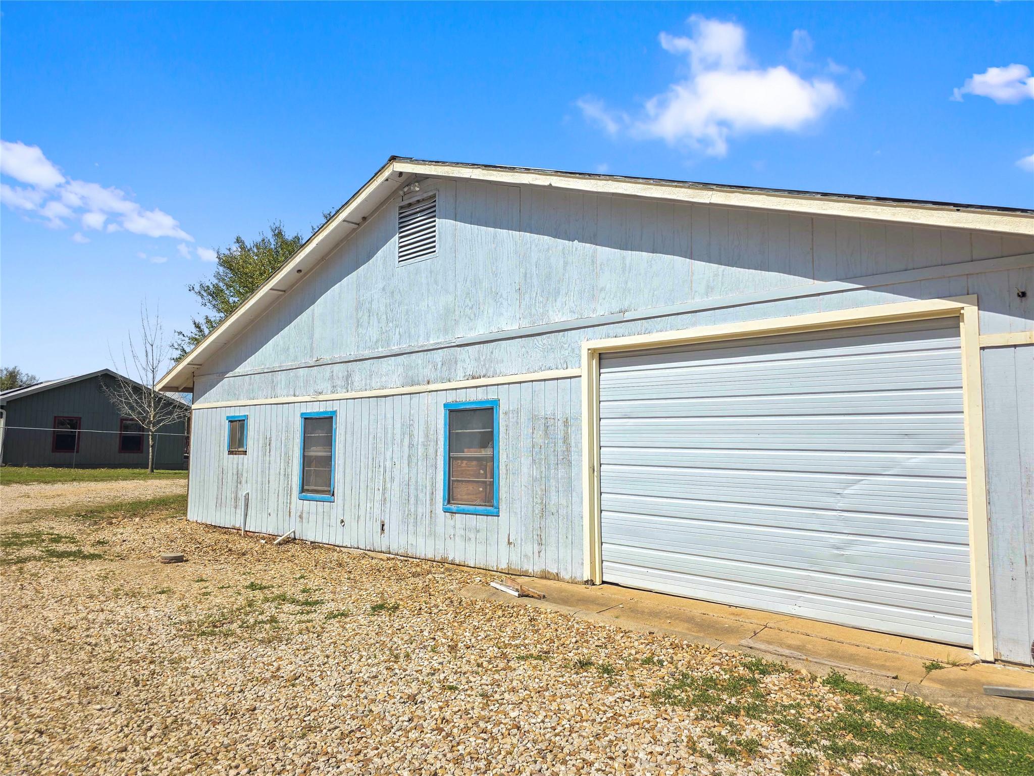 8819 Saddle Cir, Buda, TX 78610