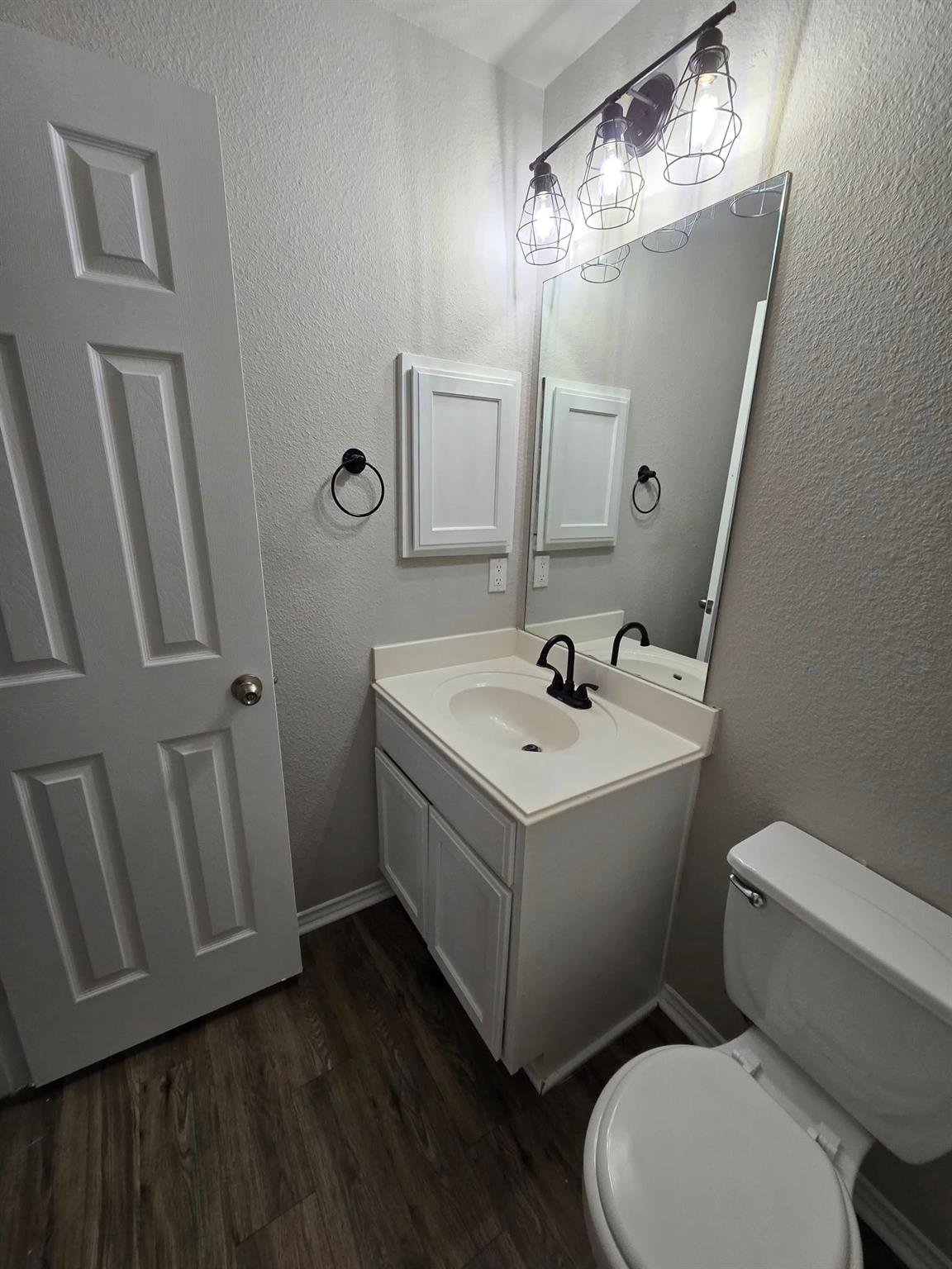 231 Winter St, Kyle, TX 78640