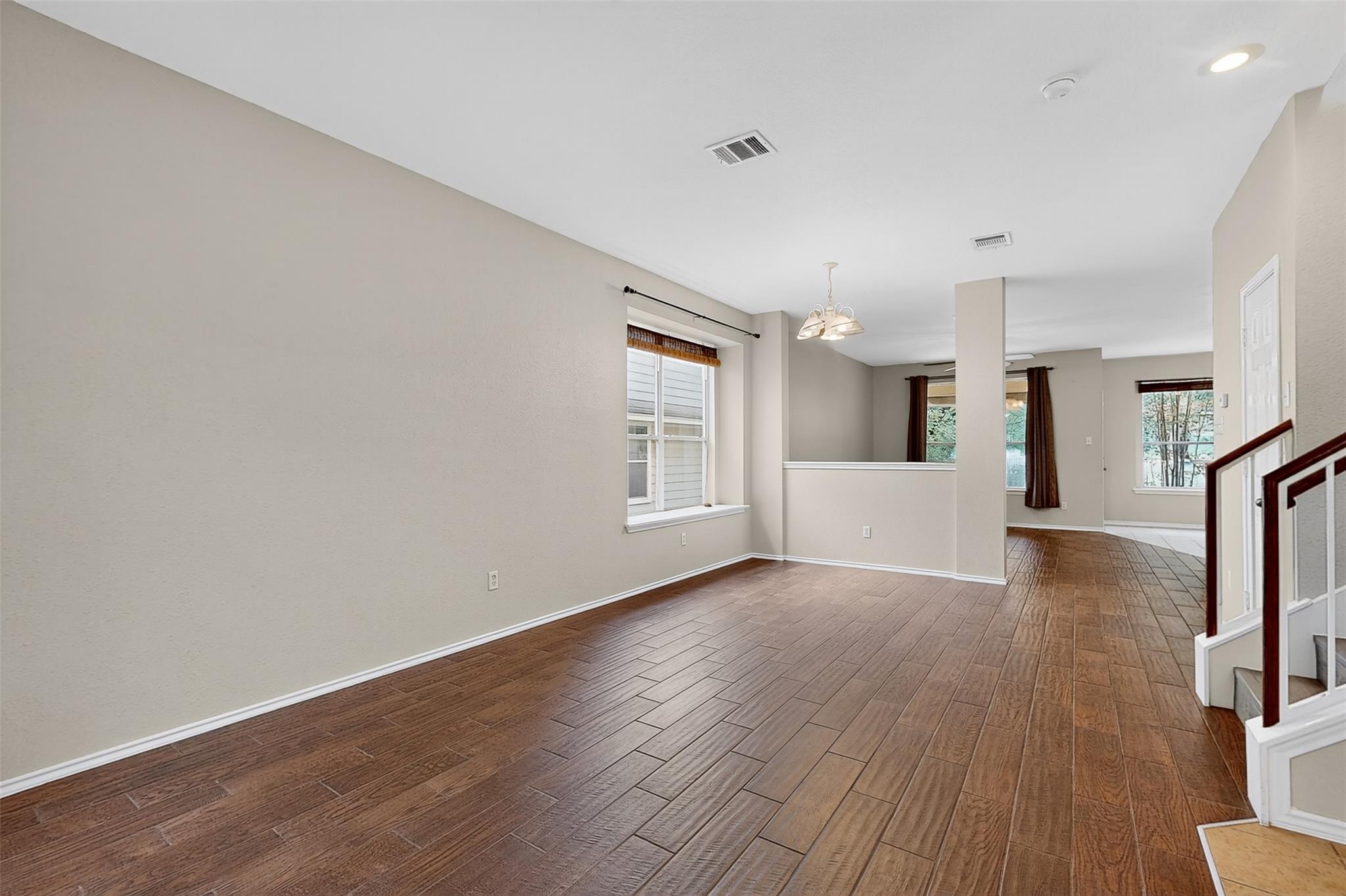 319 Bandstand Ln, Cedar Park, TX 78613