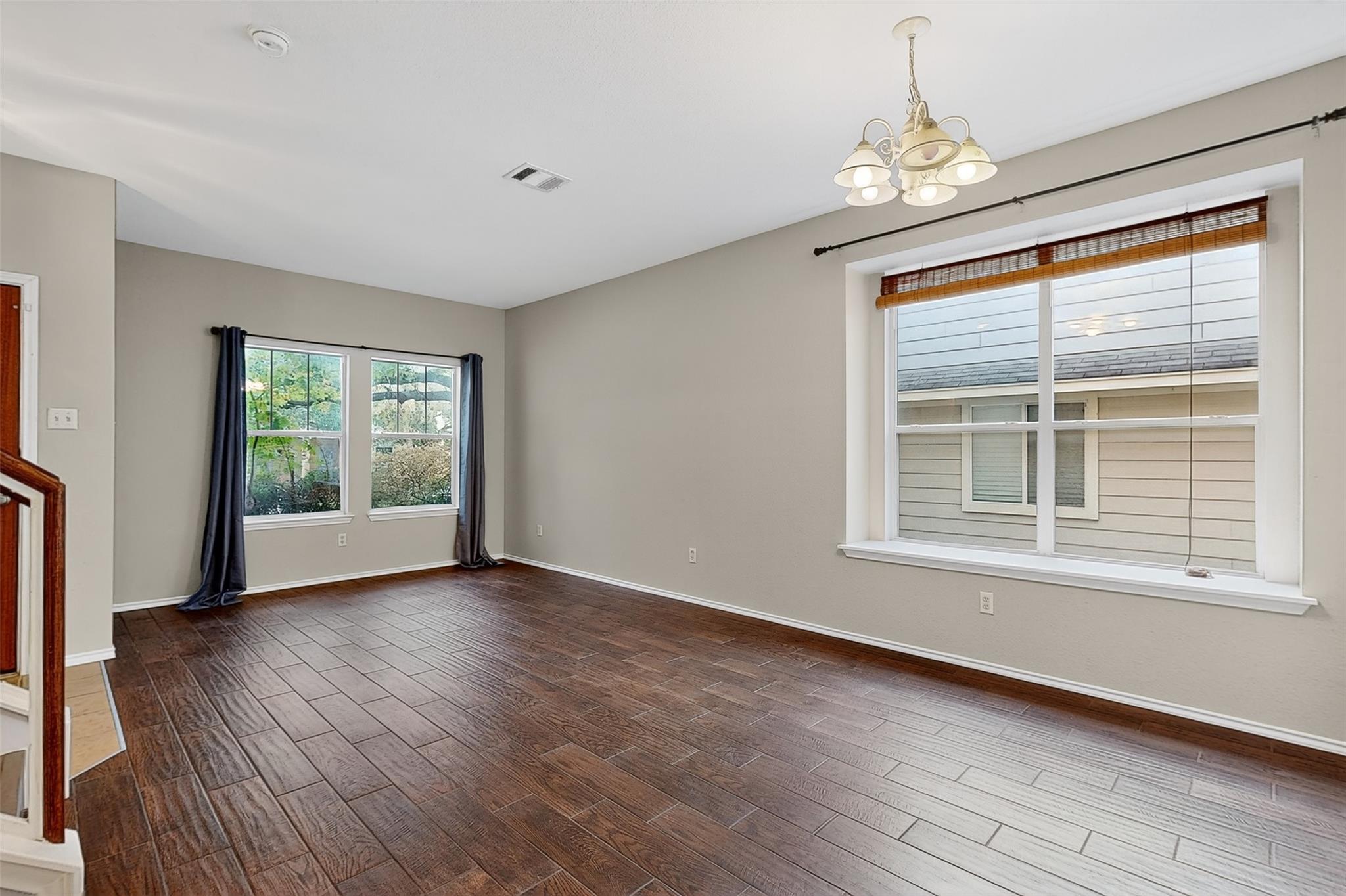 319 Bandstand Ln, Cedar Park, TX 78613