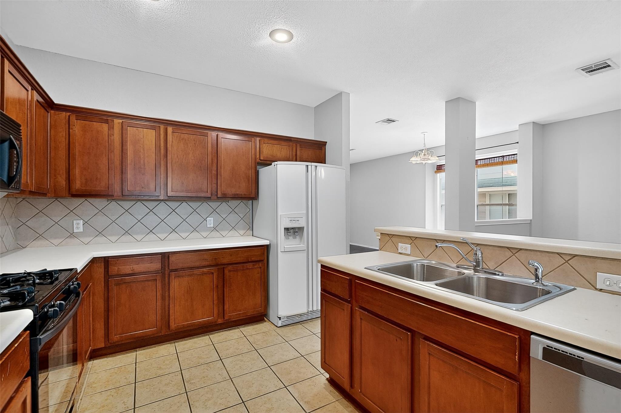 319 Bandstand Ln, Cedar Park, TX 78613