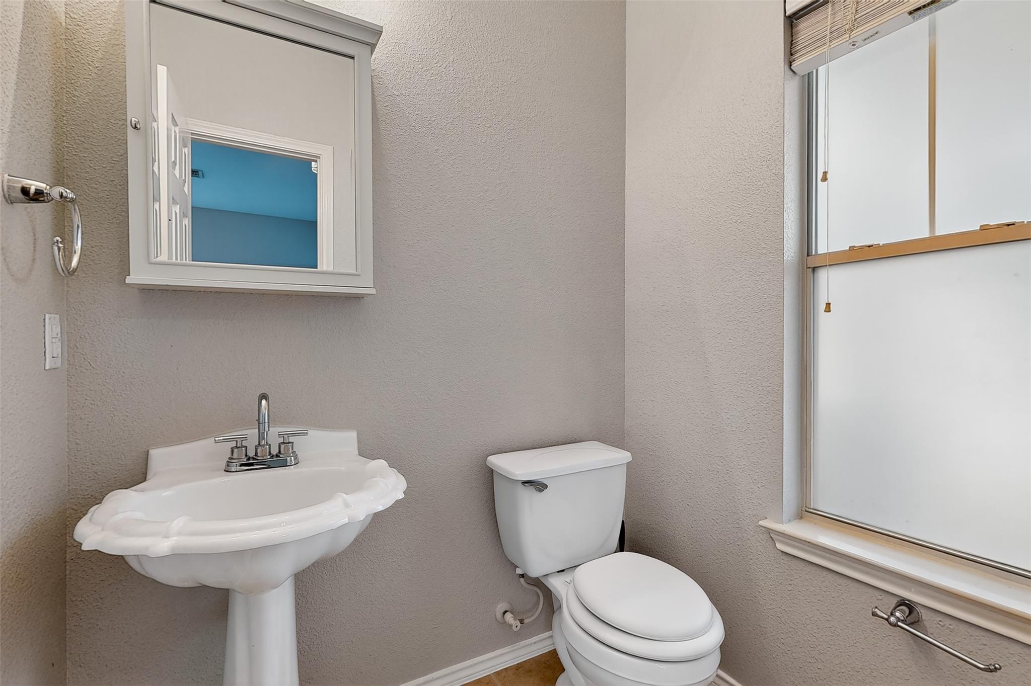 319 Bandstand Ln, Cedar Park, TX 78613