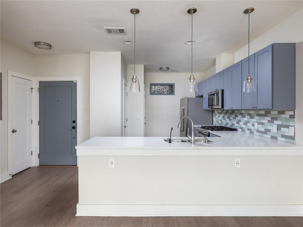 908 Nueces St # 35, Austin, TX 78701