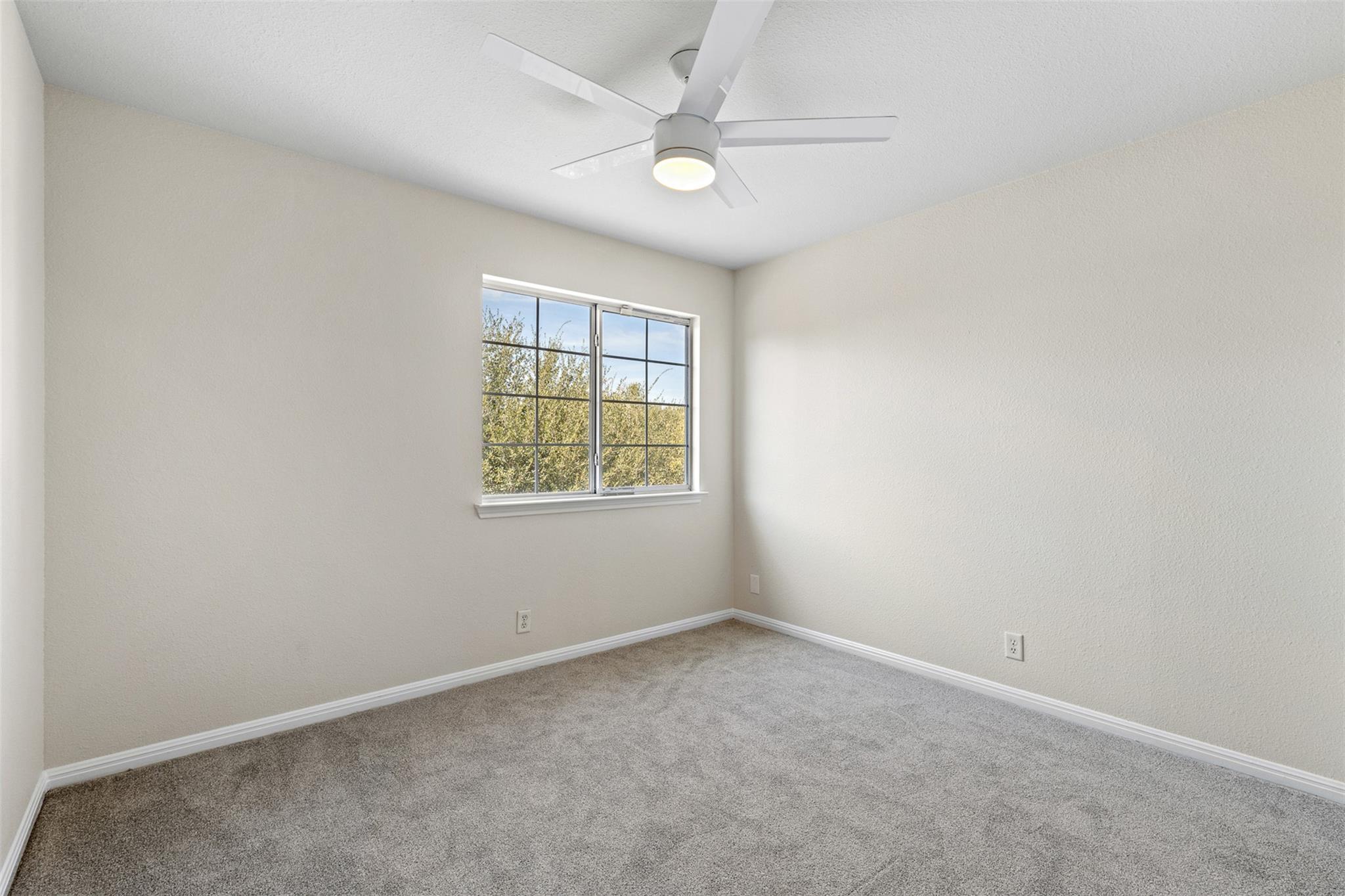 102 Orange Tree Ln, Georgetown, TX 78626