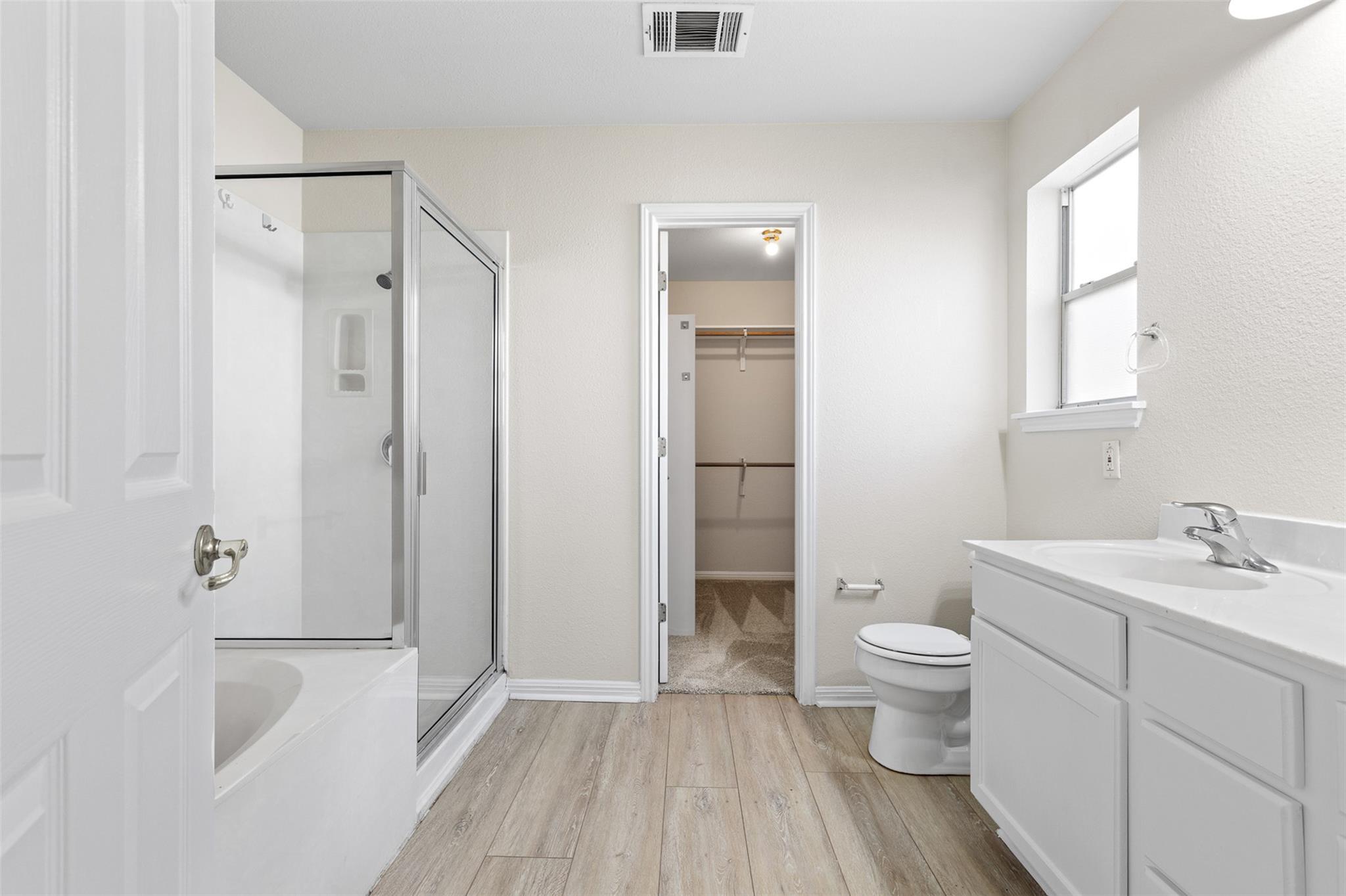 102 Orange Tree Ln, Georgetown, TX 78626