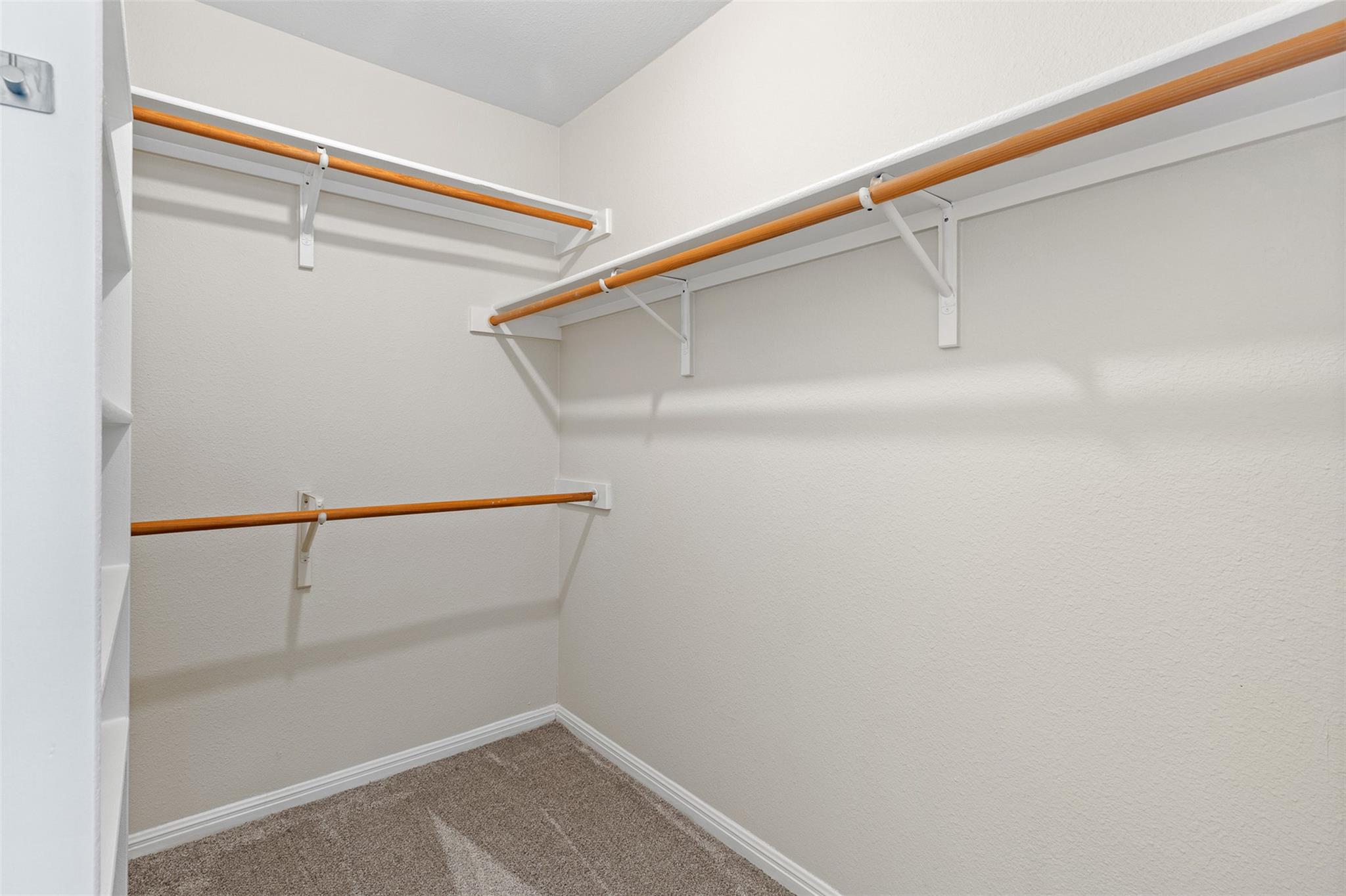 102 Orange Tree Ln, Georgetown, TX 78626