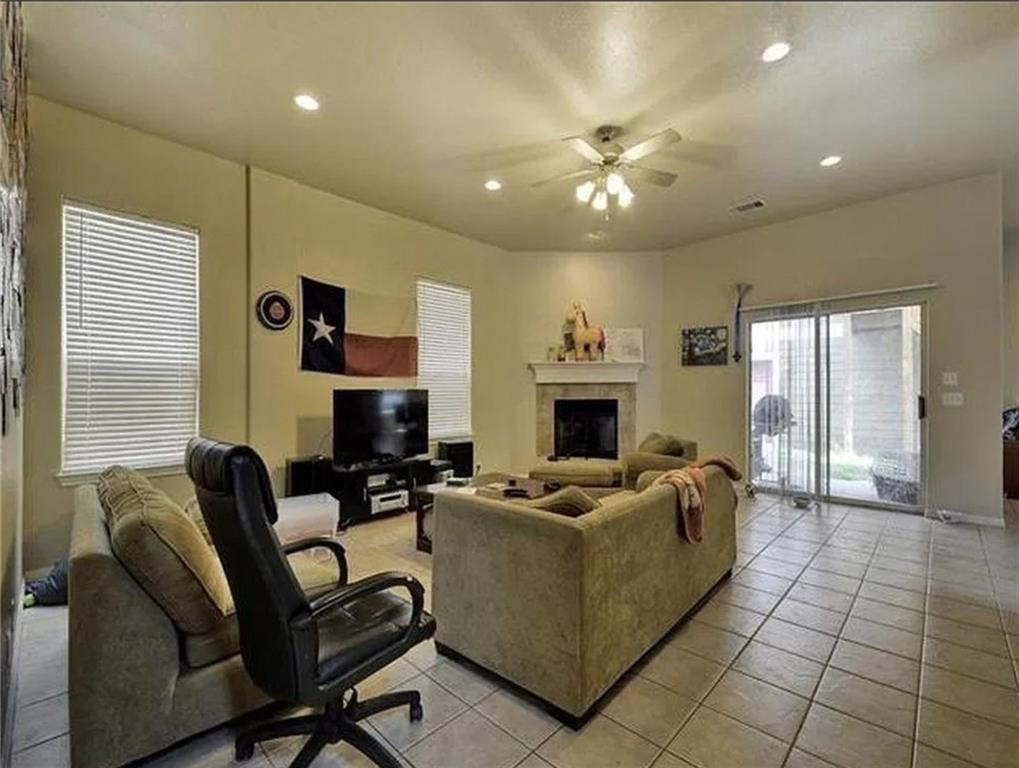 5501 Duval St # A, Austin, TX 78751