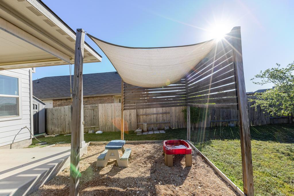 19004 Quebrada Dr, Pflugerville, TX 78660