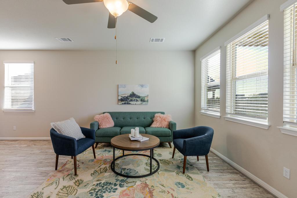 19004 Quebrada Dr, Pflugerville, TX 78660