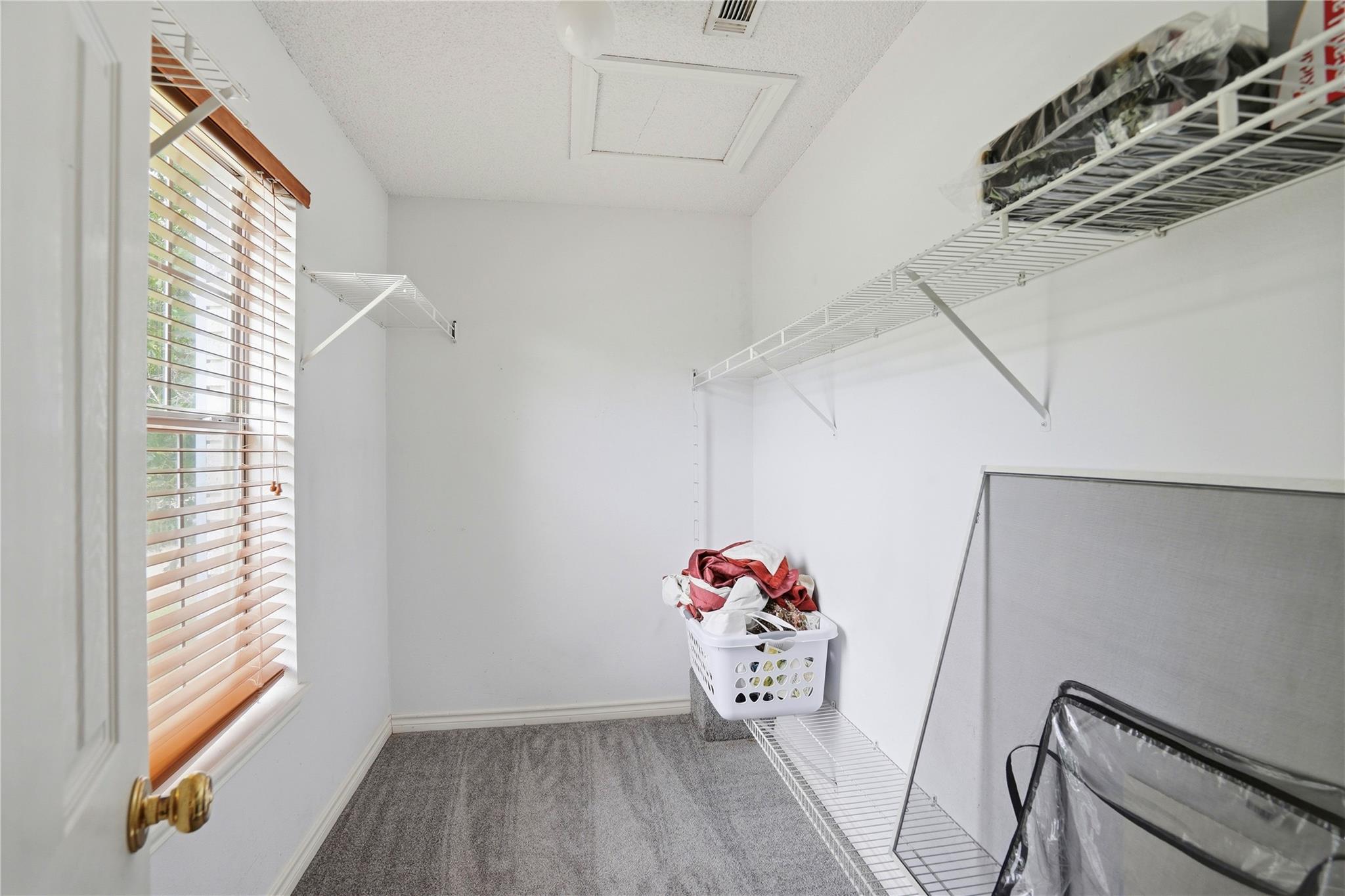 1201 Burkett Cir, Cameron, TX 76520