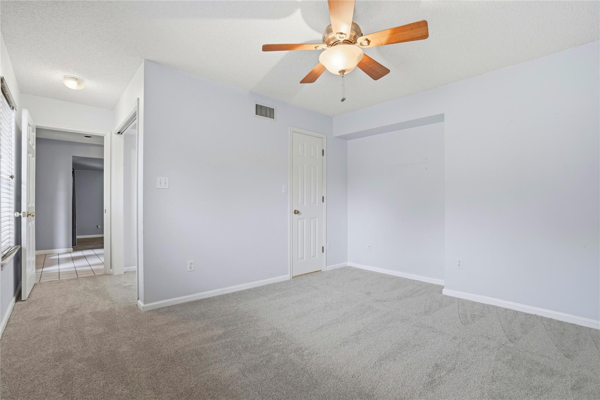 1201 Burkett Cir, Cameron, TX 76520