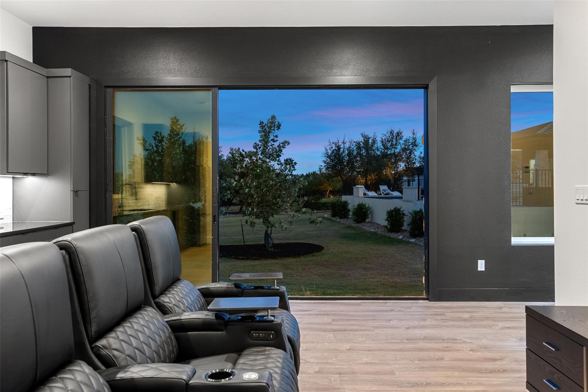 8701 Bellancia Dr, Austin, TX 78738