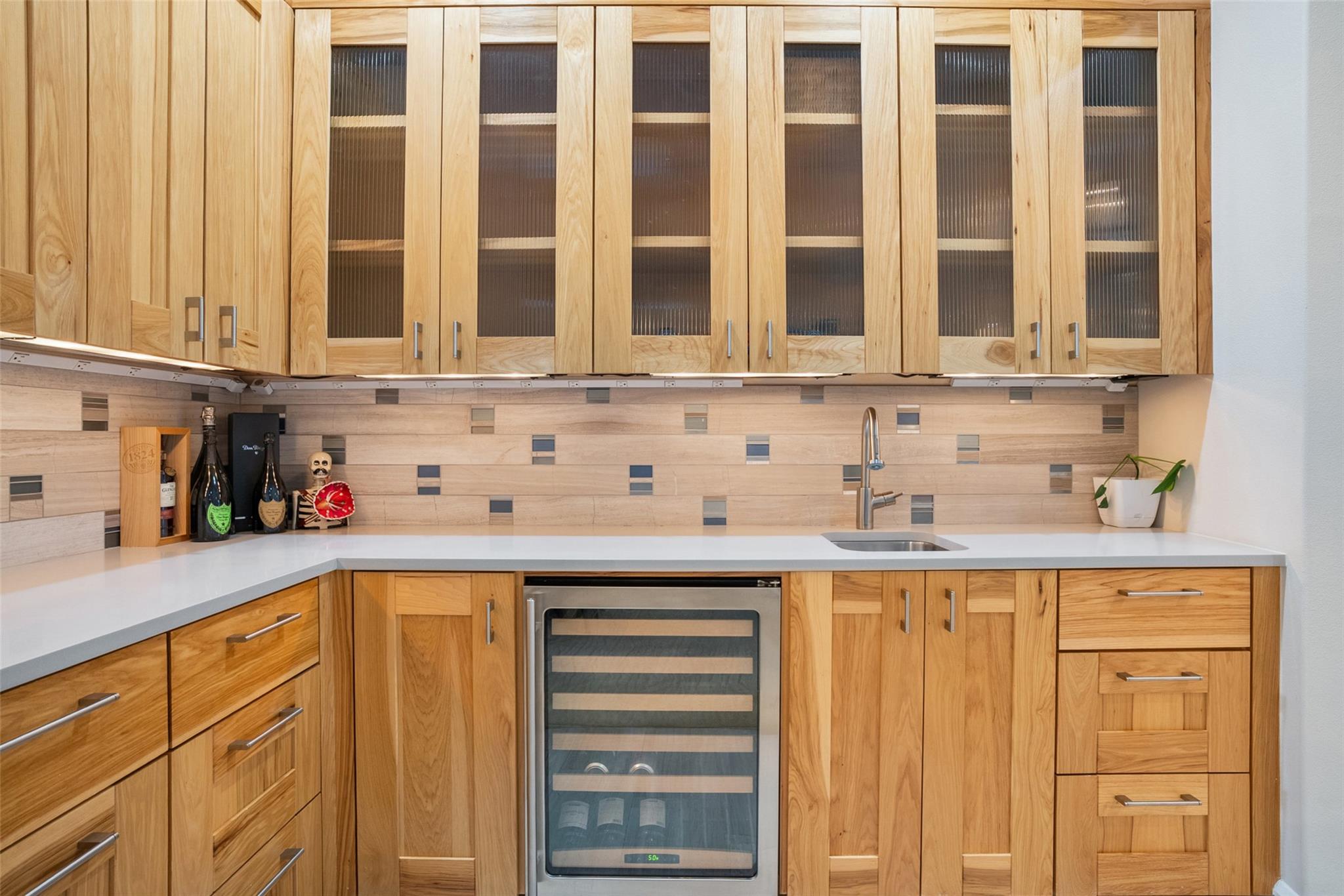 8701 Bellancia Dr, Austin, TX 78738