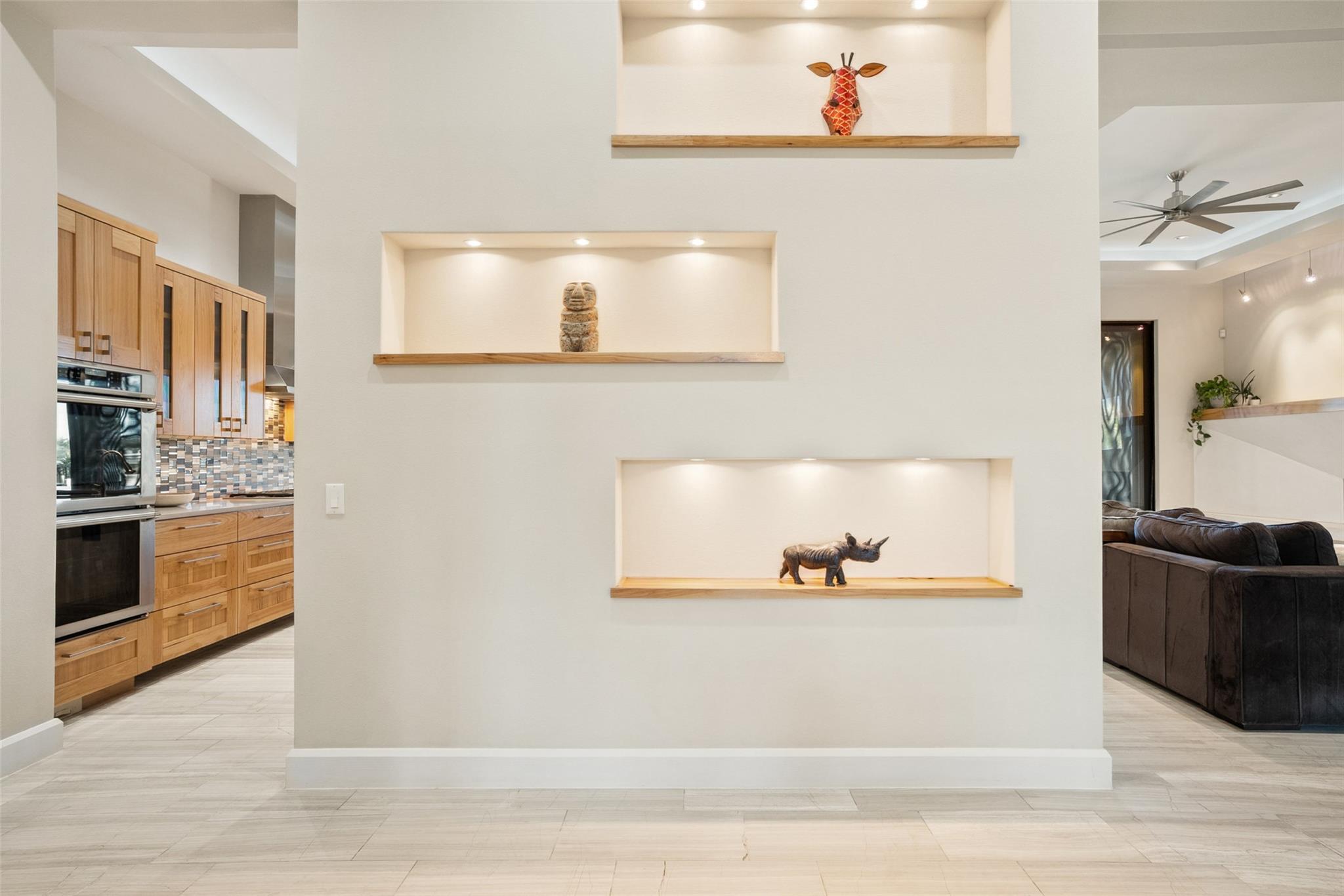 8701 Bellancia Dr, Austin, TX 78738