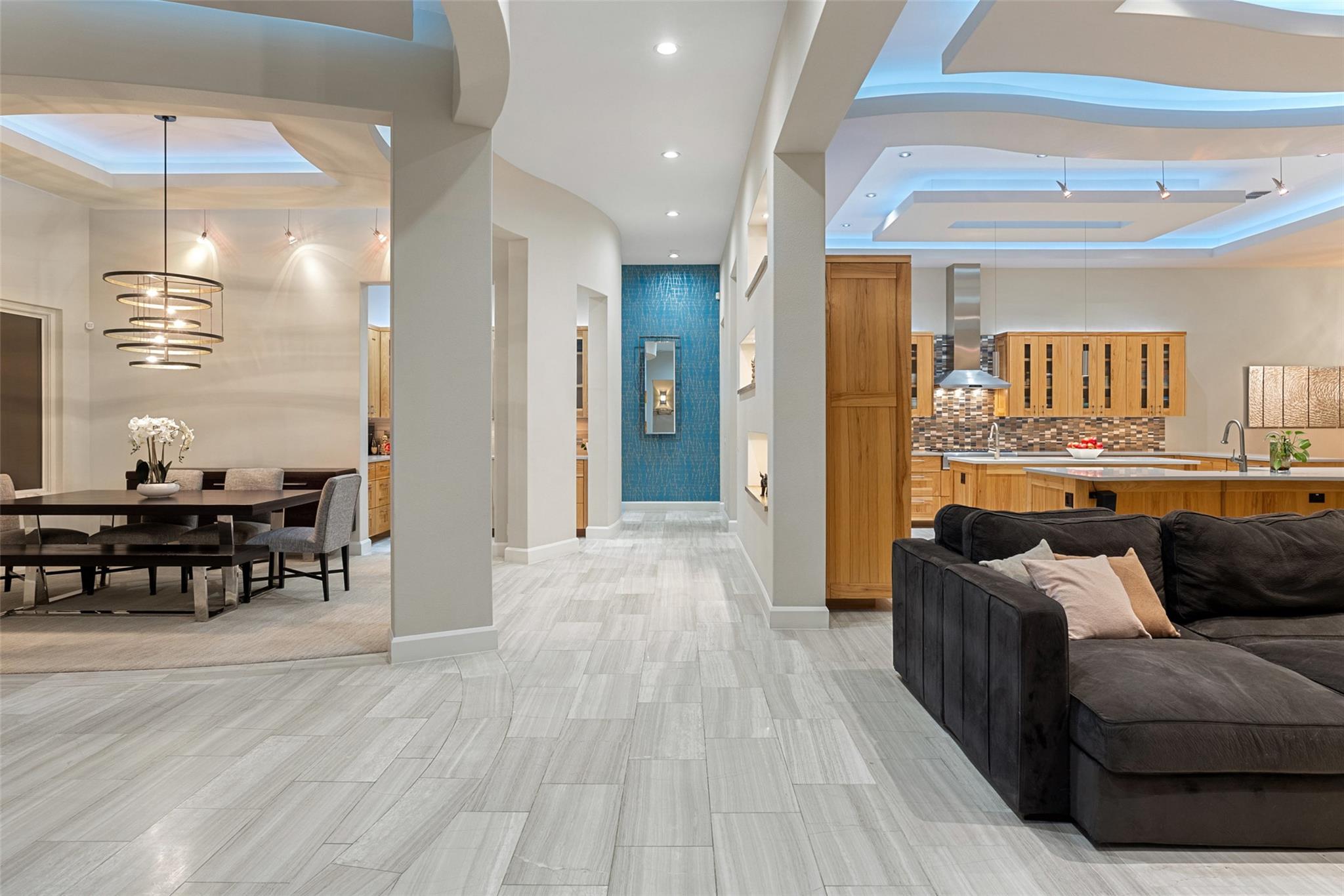 8701 Bellancia Dr, Austin, TX 78738