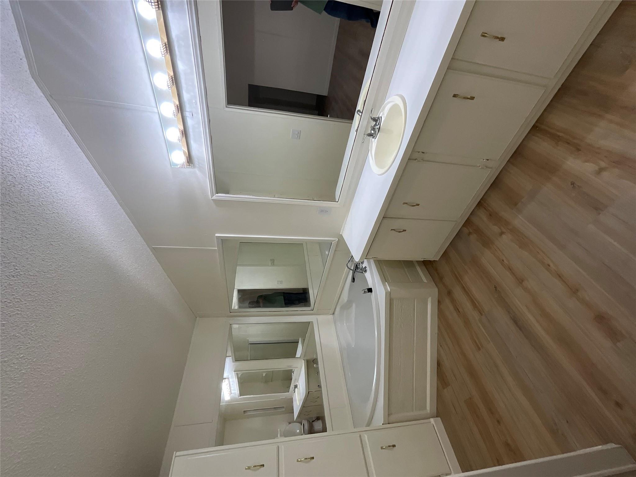 204 Overhill, Bastrop, TX 78602