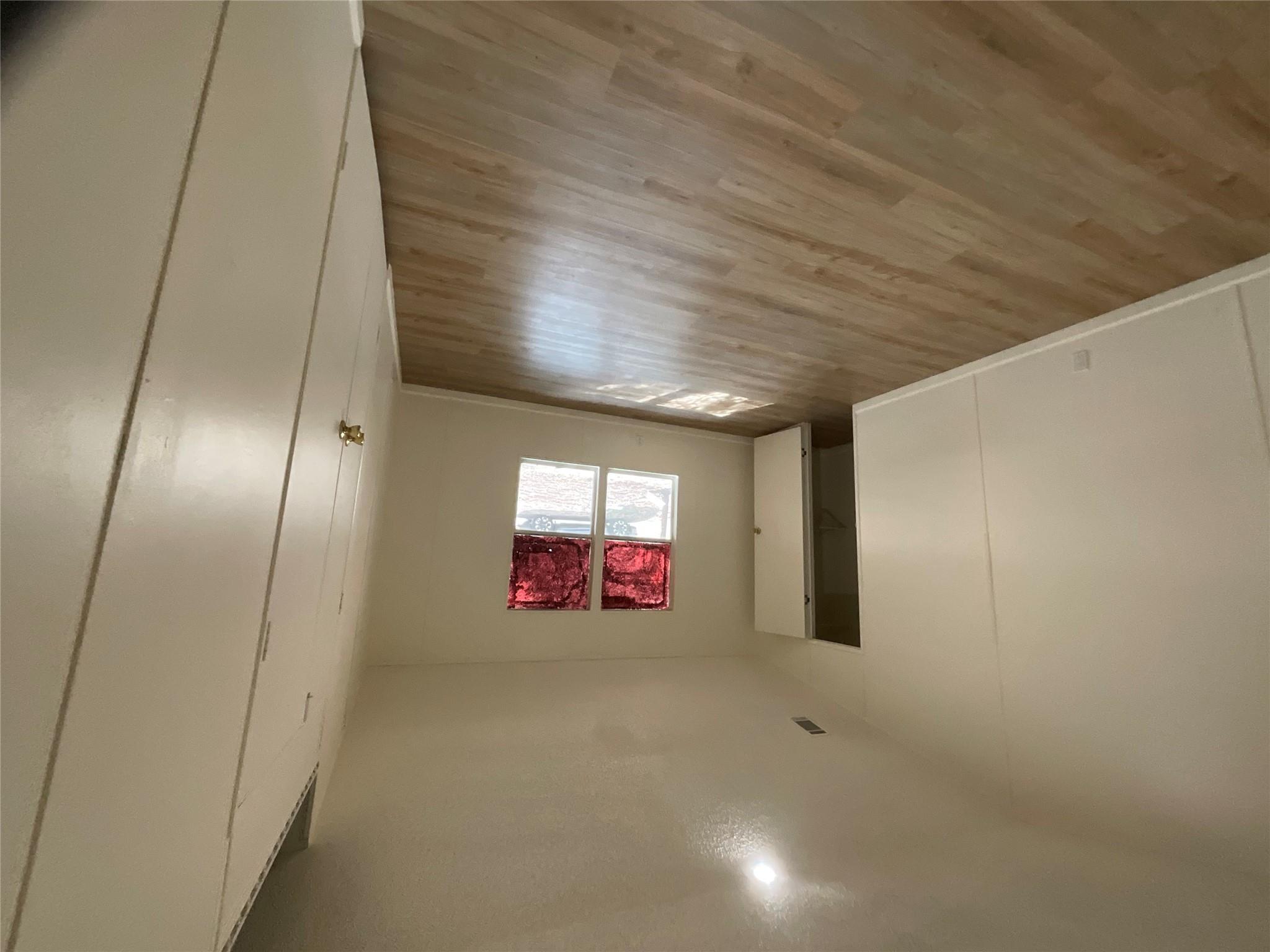 204 Overhill, Bastrop, TX 78602